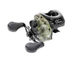 Lew's American Hero Camo Baitcasting Reel