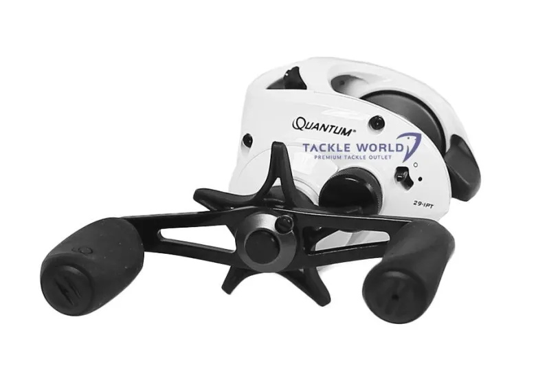 Quantum 2020 Accurist Baitcasting Reels